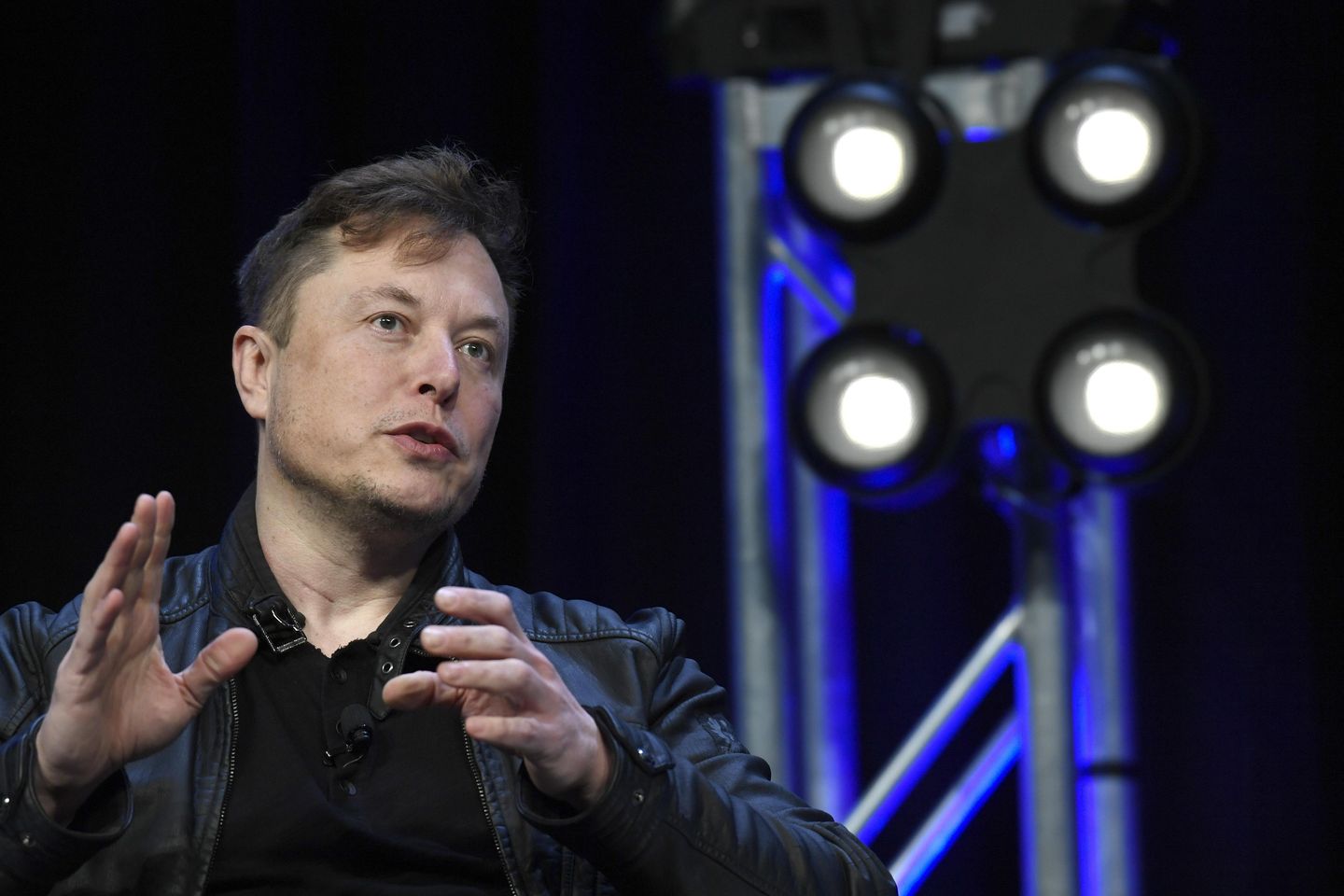 Elon Musk lays out America Party’s look