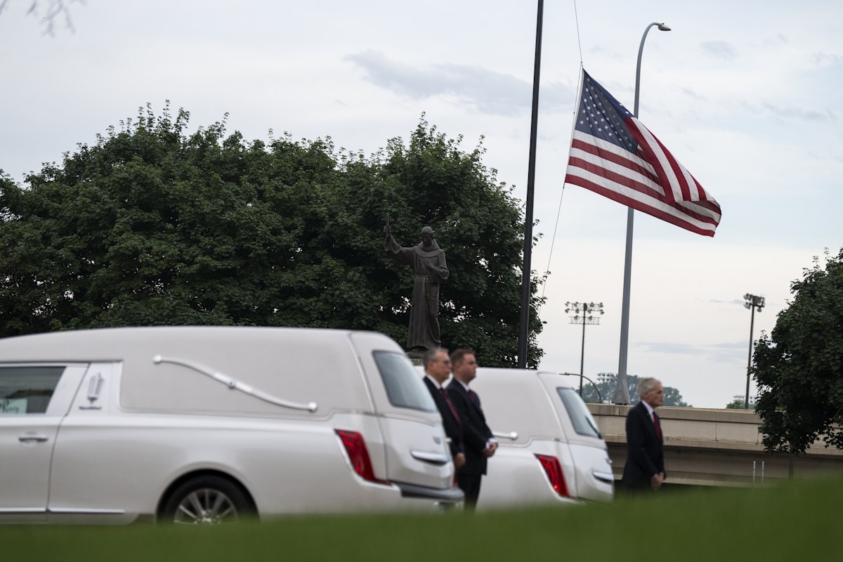Americans Have Never Hated Being American More, New Poll Finds