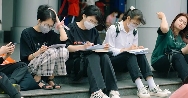 6 lĩnh vực đang bị cảnh báo vì nguy cơ thất nghiệp cao, nhiều cha mẹ vẫn tin tưởng, cho con theo học mà không cân nhắc kỹ